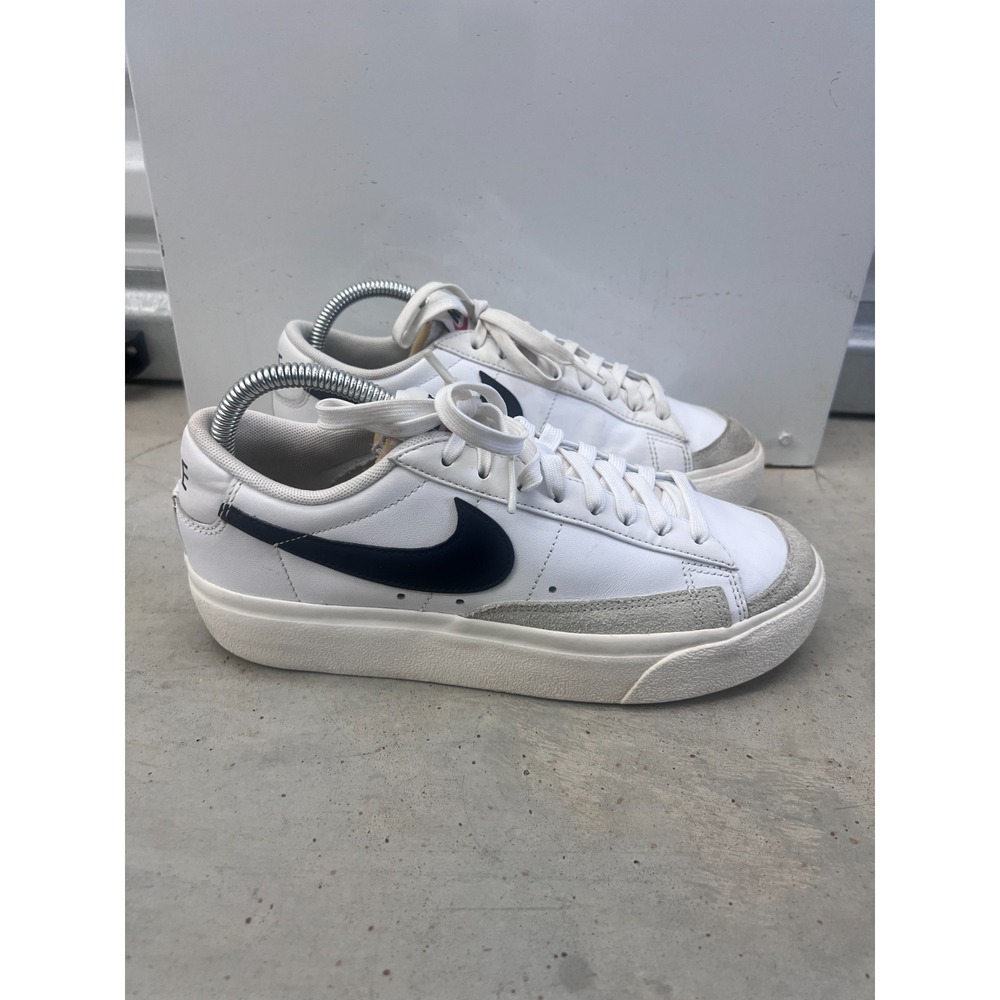 Nike Blazer Low DJ0292-101 Sneaker Womens US 8.5 White Leather Platform Shoes